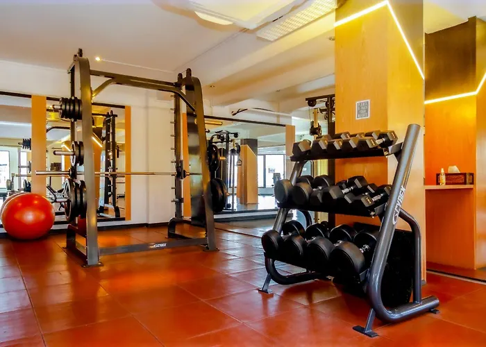 Hotel Himalaya - Your Business & Leisure Retreat 5*