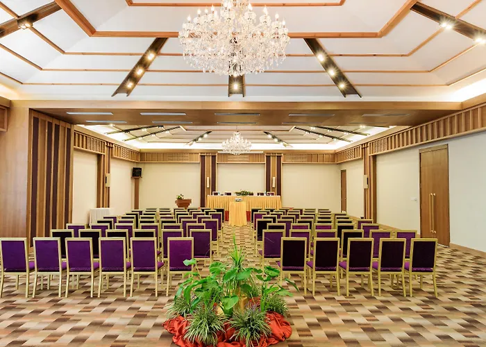 Himalaya - Your Business & Leisure Retreat Hotel