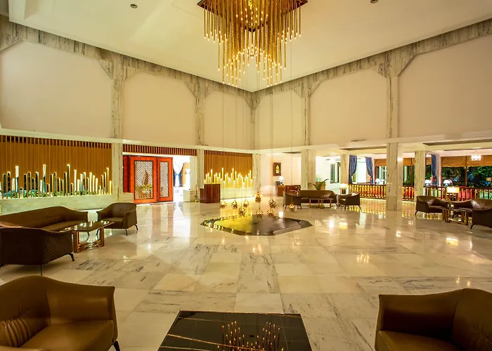 Hotel Himalaya - Your Business & Leisure Retreat 5*